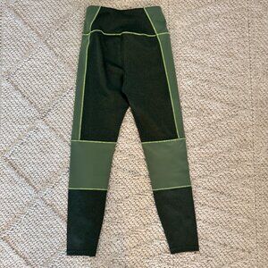 Good American Colorblock Performance Leggings – Green, Women’s Size 1